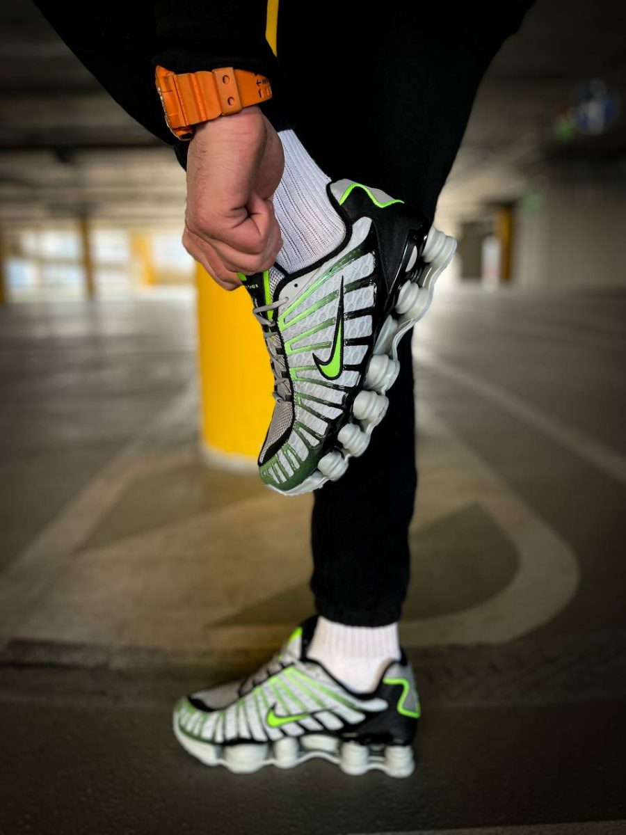 Кроссовки Nike Shox TL Wolf Grey/Lime Blast