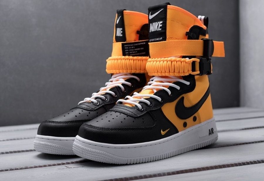 Кросівки Nike Special Field Air Force 1 High Yellow/Black