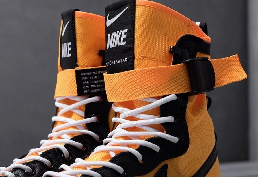 Кросівки Nike Special Field Air Force 1 High Yellow/Black
