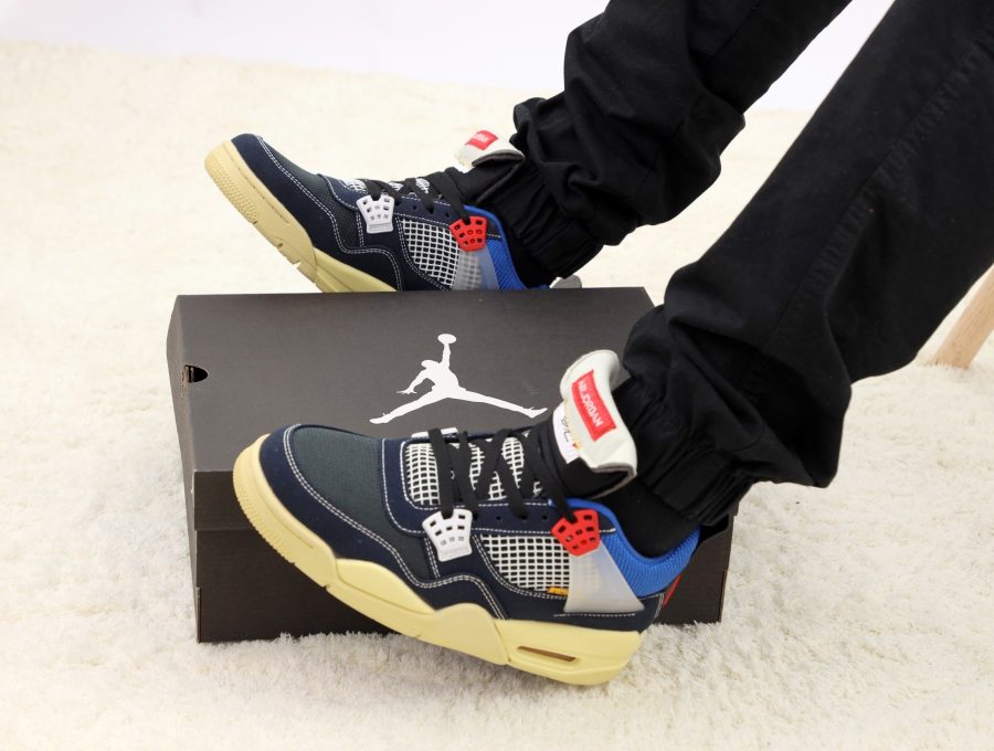 Кросівки Nike Air Jordan 4 Retro x Union La Off Noir