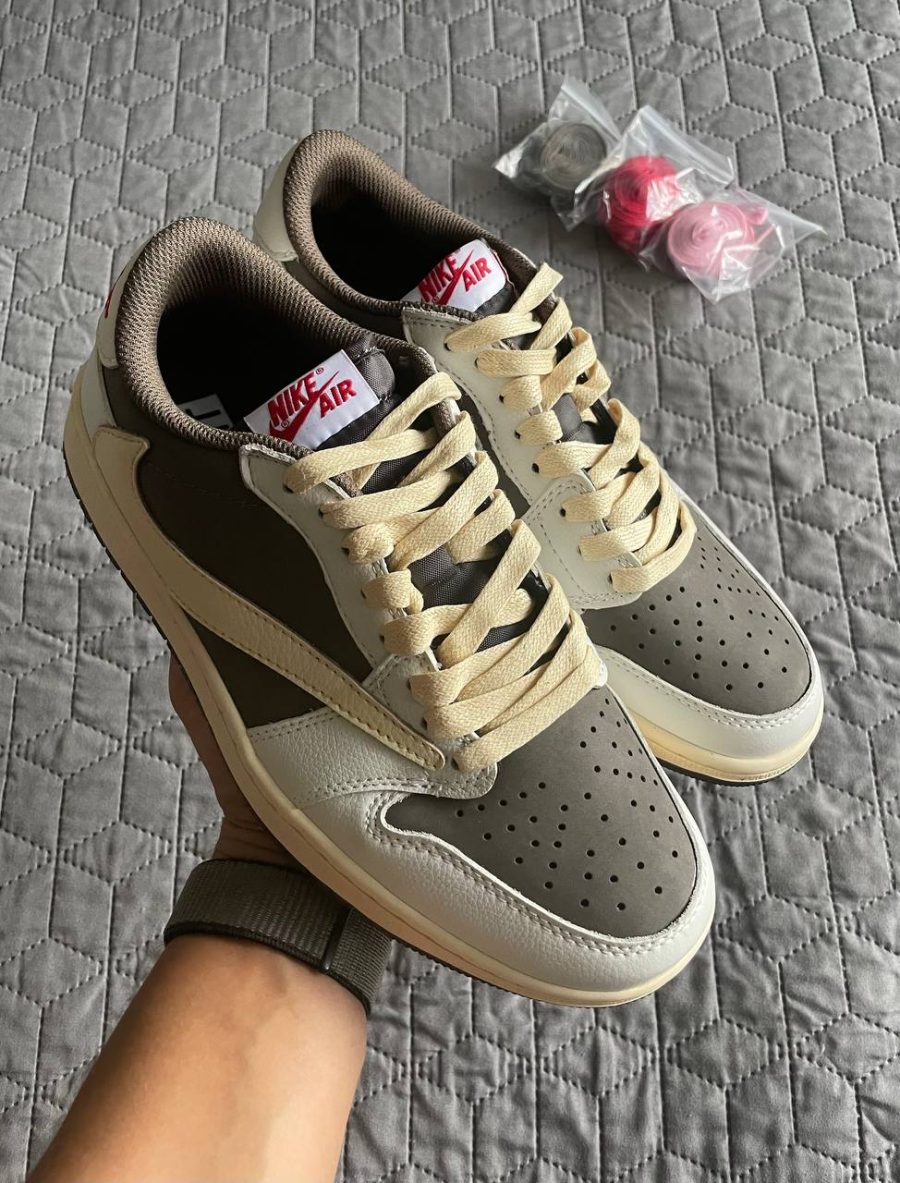 Кросівки Nike Air Jordan 1 Low OG x Travis Scott Reverse Mocha