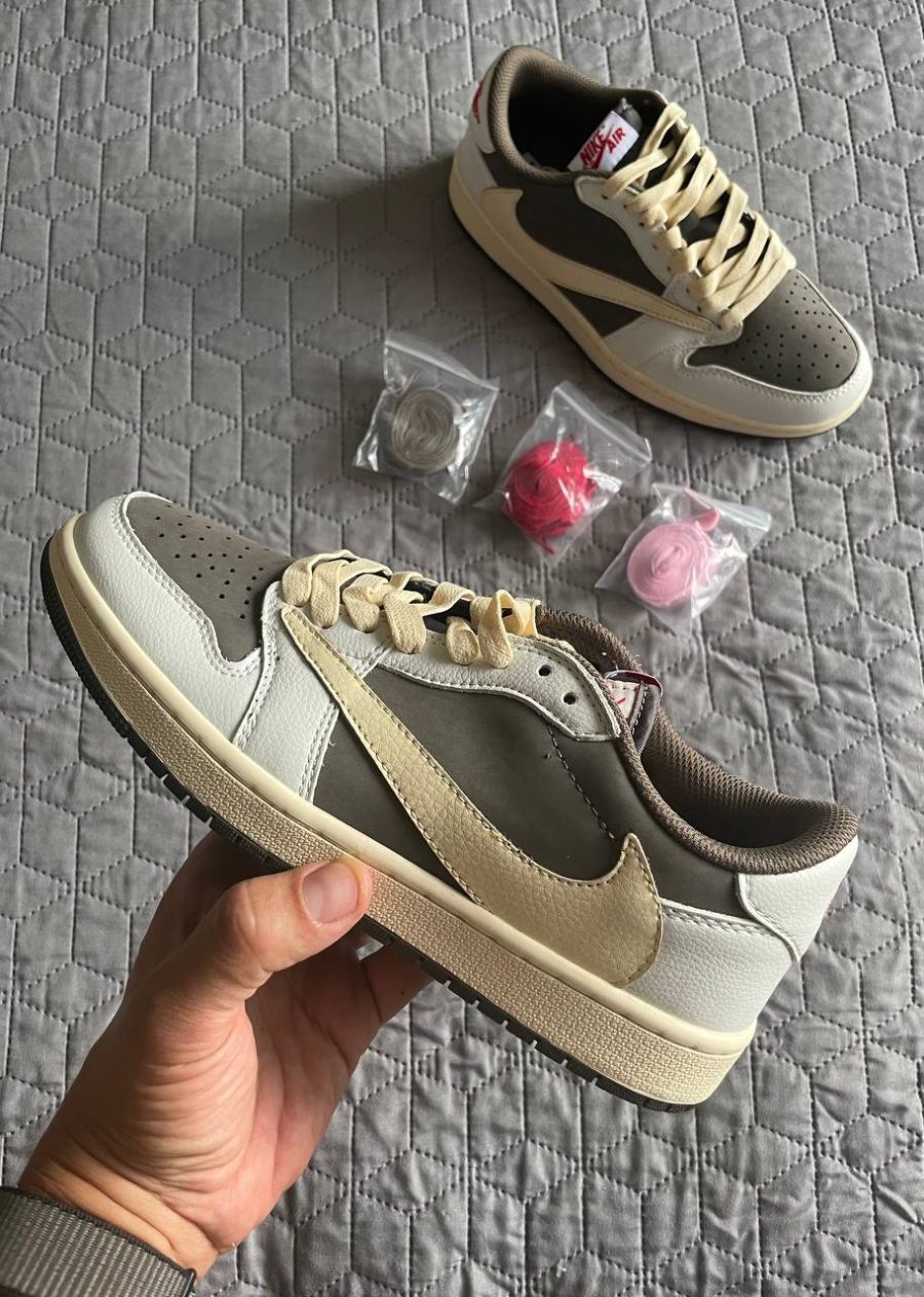 Кросівки Nike Air Jordan 1 Low OG x Travis Scott Reverse Mocha