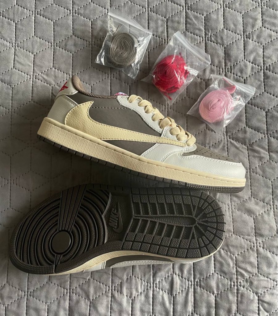 Кросівки Nike Air Jordan 1 Low OG x Travis Scott Reverse Mocha
