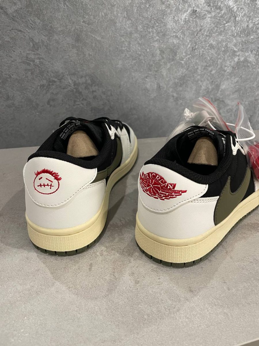 Кросівки Travis Scott x Air Jordan 1 Low OG Olive