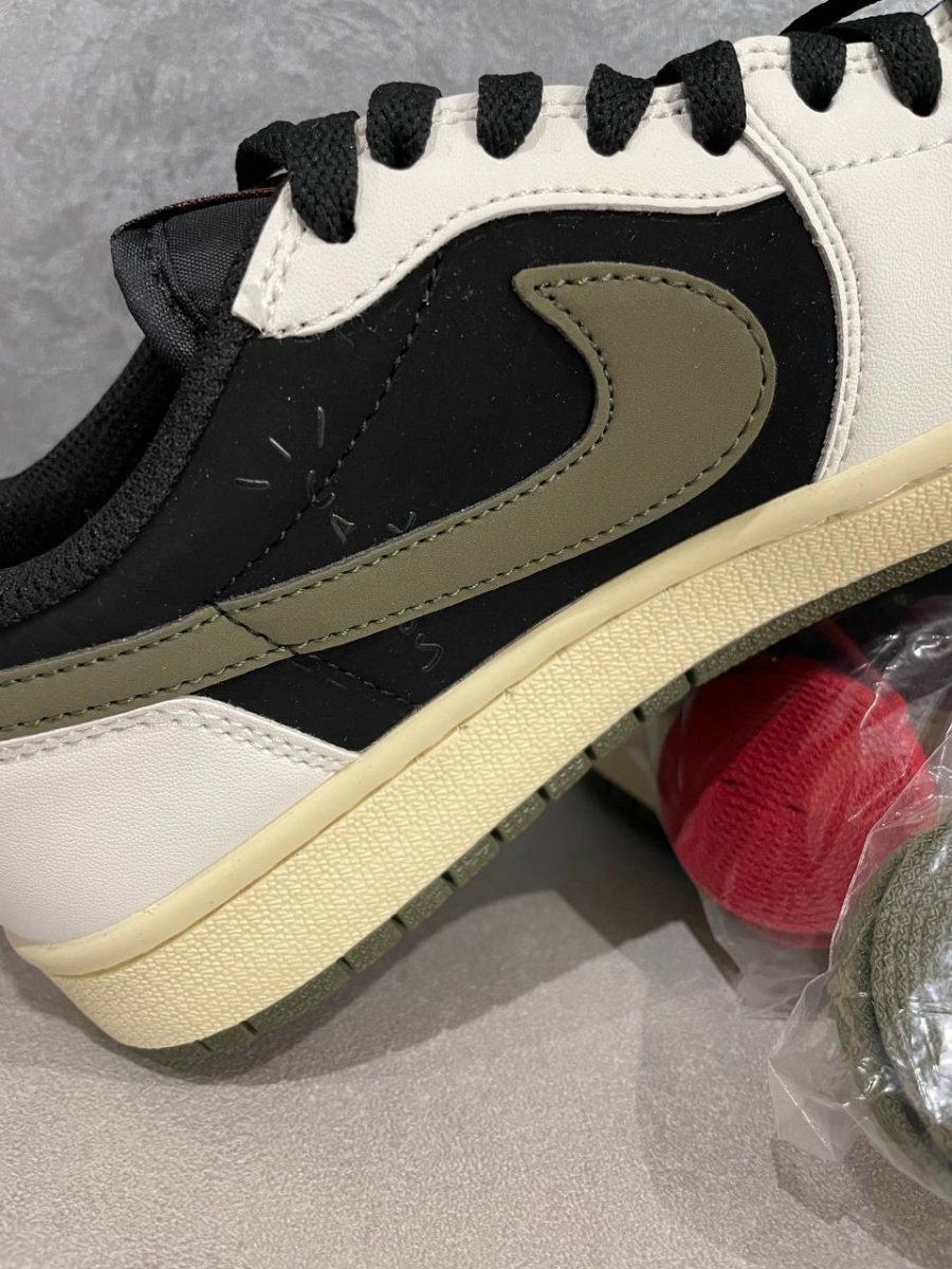 Кросівки Travis Scott x Air Jordan 1 Low OG Olive