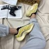 Кроссовки Adidas Yeezy Boost 700 V3 Safflower