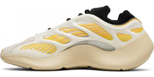 Кроссовки Adidas Yeezy Boost 700 V3 Safflower
