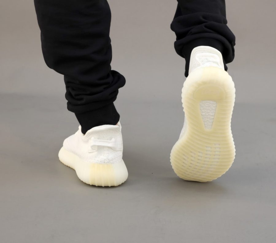 Кросівки Adidas Yeezy Boost 350 V2 Cream White