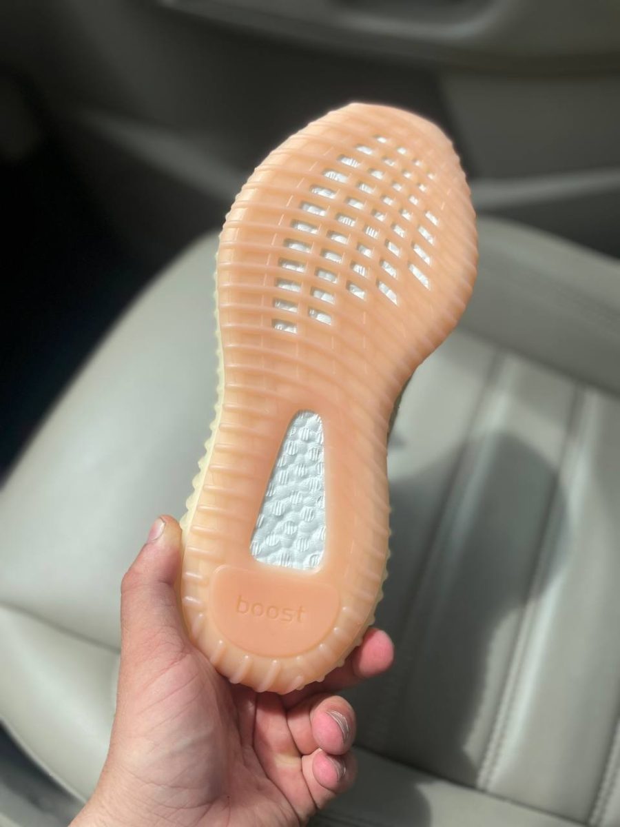 Кросівки Adidas Yeezy Boost 350 V2 Linen Reflective