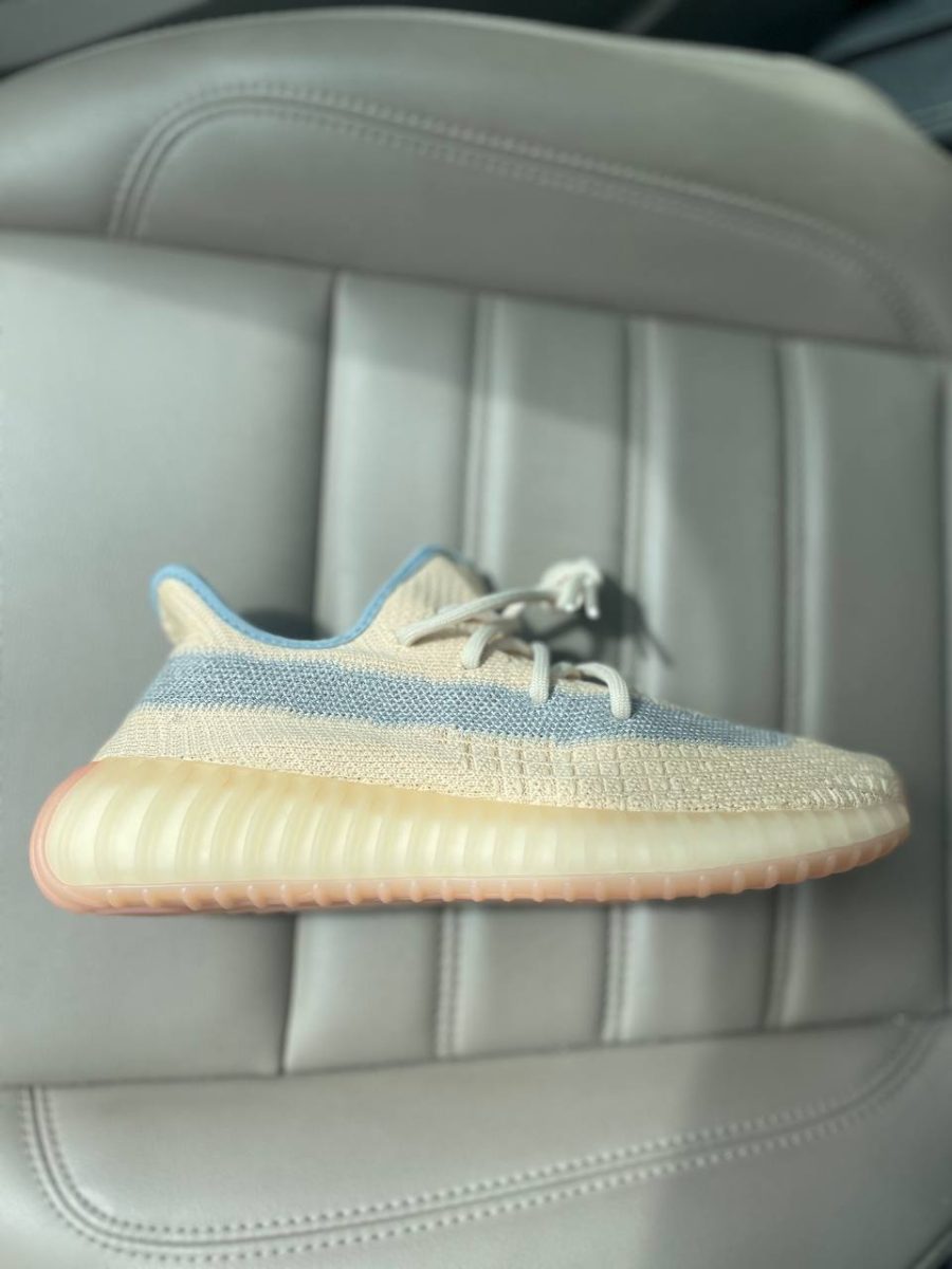 Кросівки Adidas Yeezy Boost 350 V2 Linen Reflective