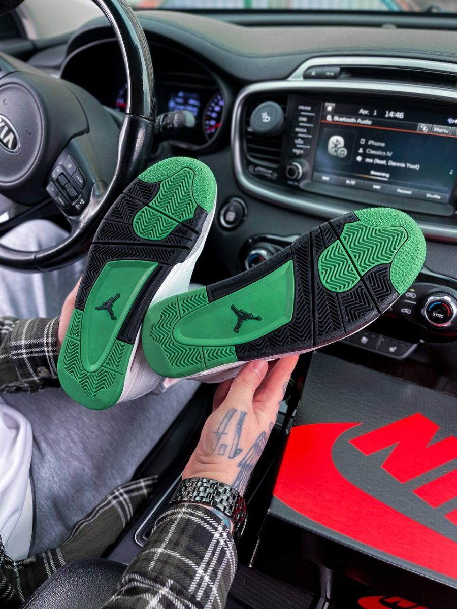 Кросівки Nike Air Jordan 4 Lucid Green