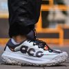 Кроссовки Nike ACG Mountain Fly 2 Low White Bright Mandarin
