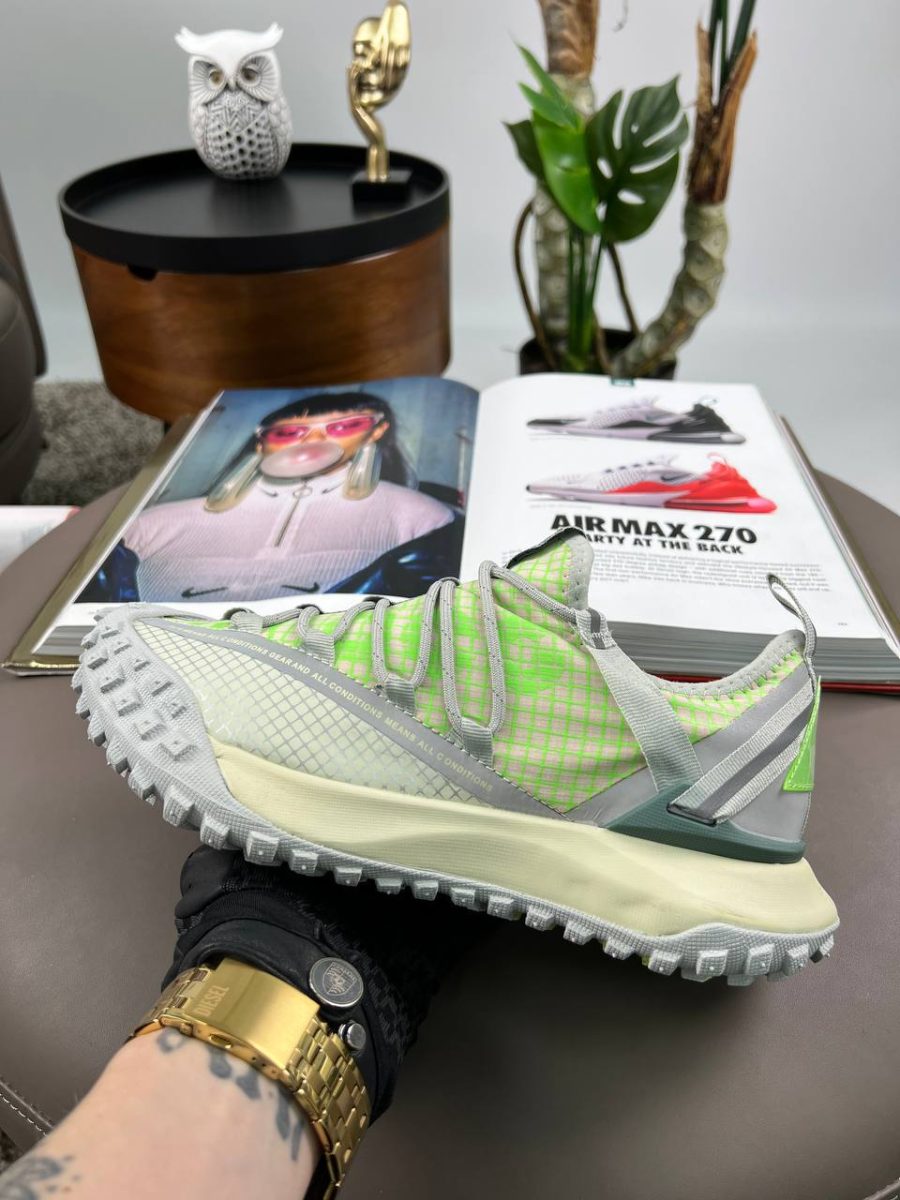 Кросівки Nike ACG Mountain Fly Low GTX SE Sea Glass