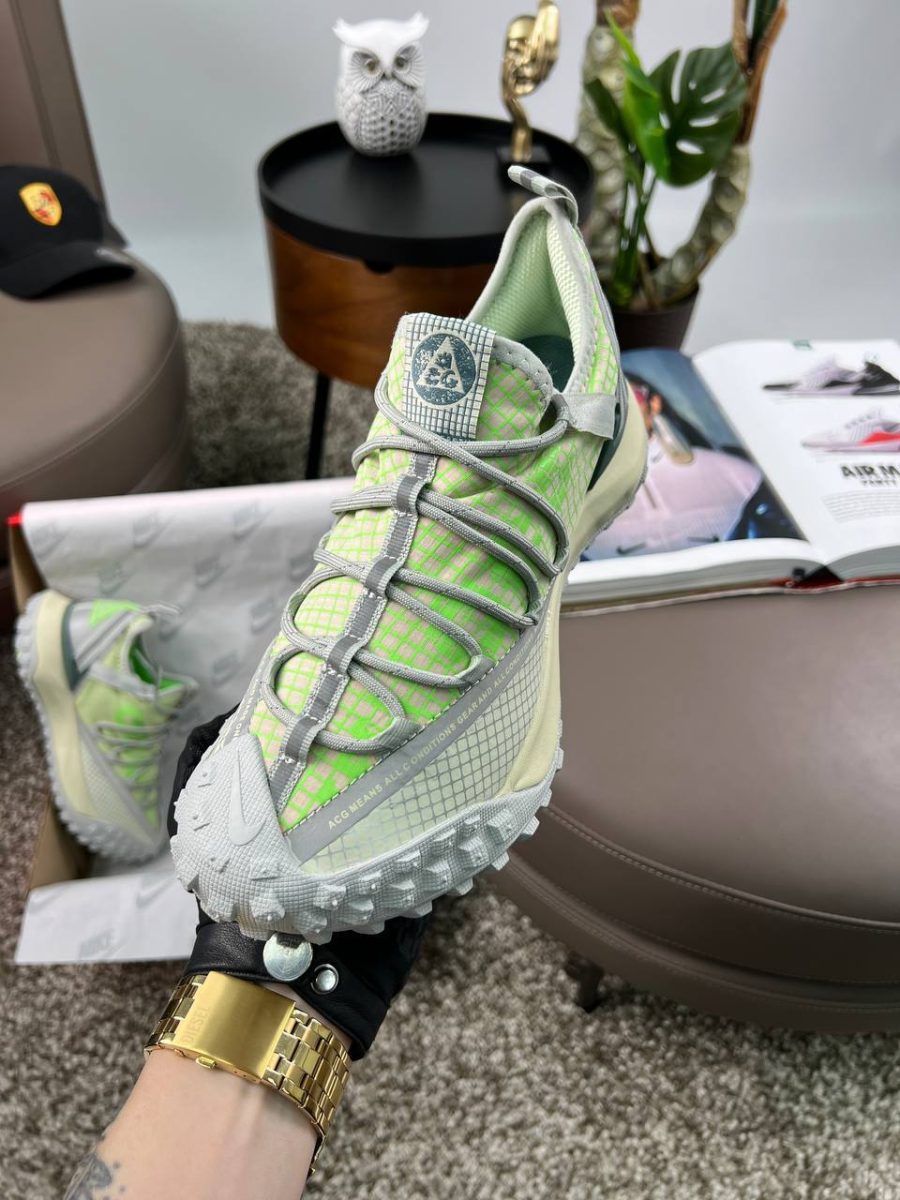 Кросівки Nike ACG Mountain Fly Low GTX SE Sea Glass