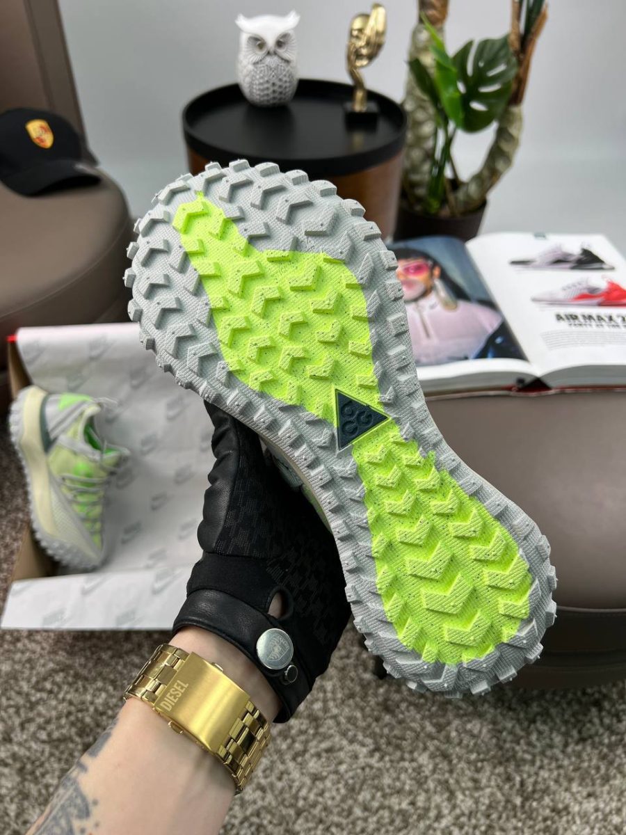 Кросівки Nike ACG Mountain Fly Low GTX SE Sea Glass