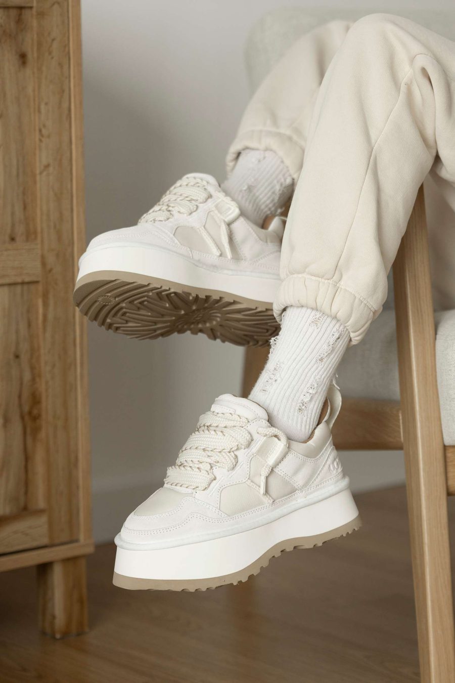 Черевики UGG Astromel Jasmine