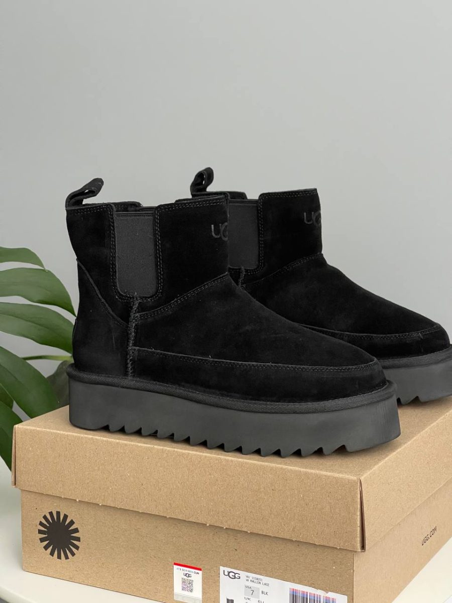 Ботинки UGG Chelsea Platform Mini Boot Black