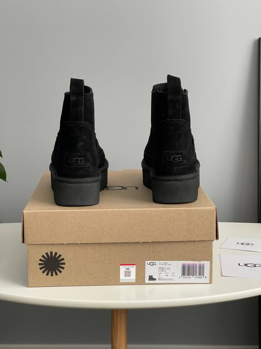 Ботинки UGG Chelsea Platform Mini Boot Black