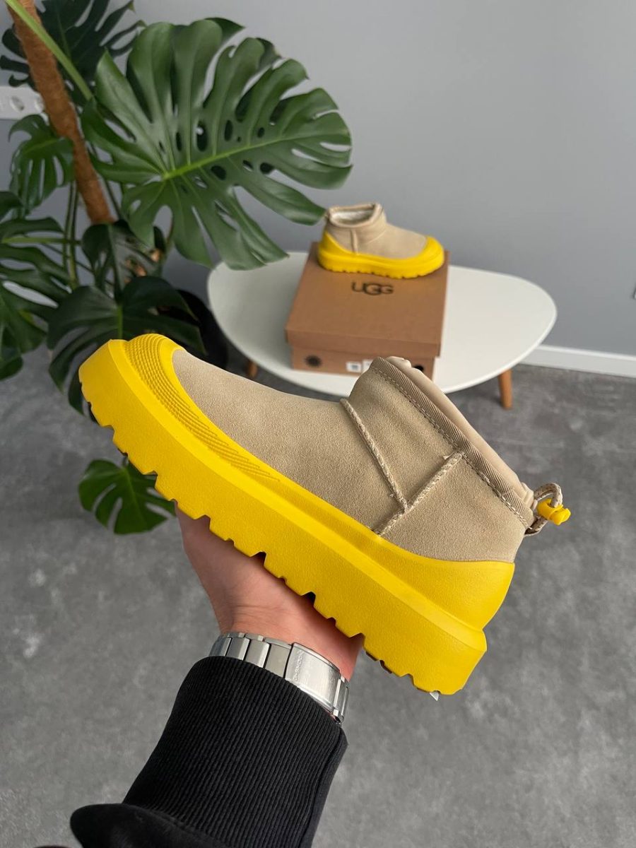 Ботинки UGG Cl Ultra Mini Weather Hybrid Sand Yellow