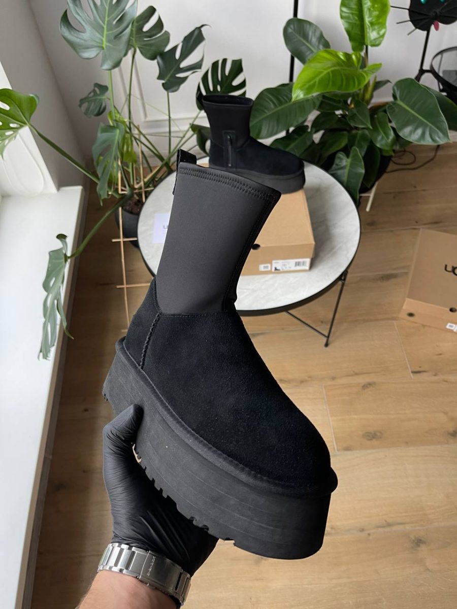 Черевики UGG Classic Dipper Boot Black