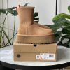 Ботинки UGG Classic Dipper Boot Chestnut