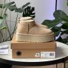 Ботинки UGG Classic Ultra Mini Platform Beige