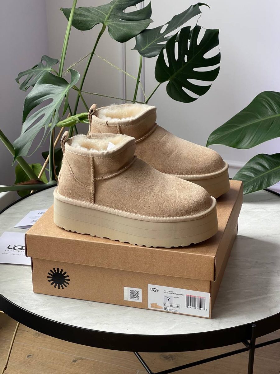 Ботинки UGG Classic Ultra Mini Platform Beige