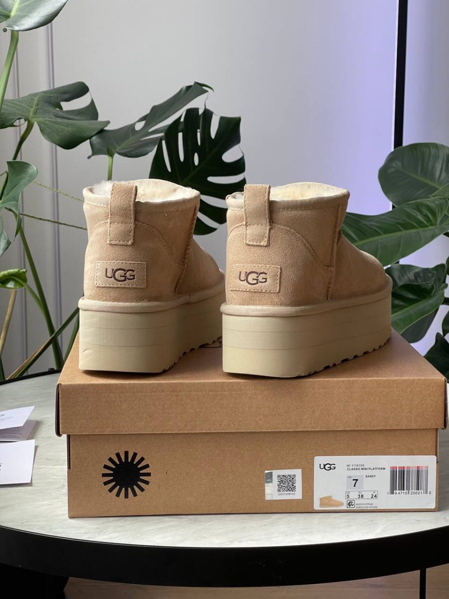 Ботинки UGG Classic Ultra Mini Platform Beige
