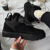 Ботинки UGG Lowmel Black