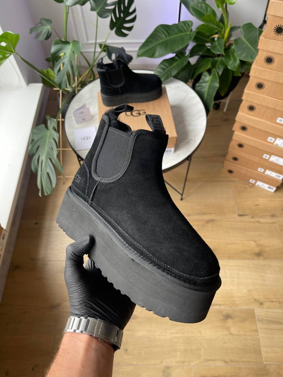 Ботинки UGG Neumel Chelsea Platform Black
