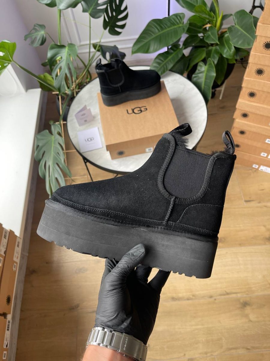 Ботинки UGG Neumel Chelsea Platform Black