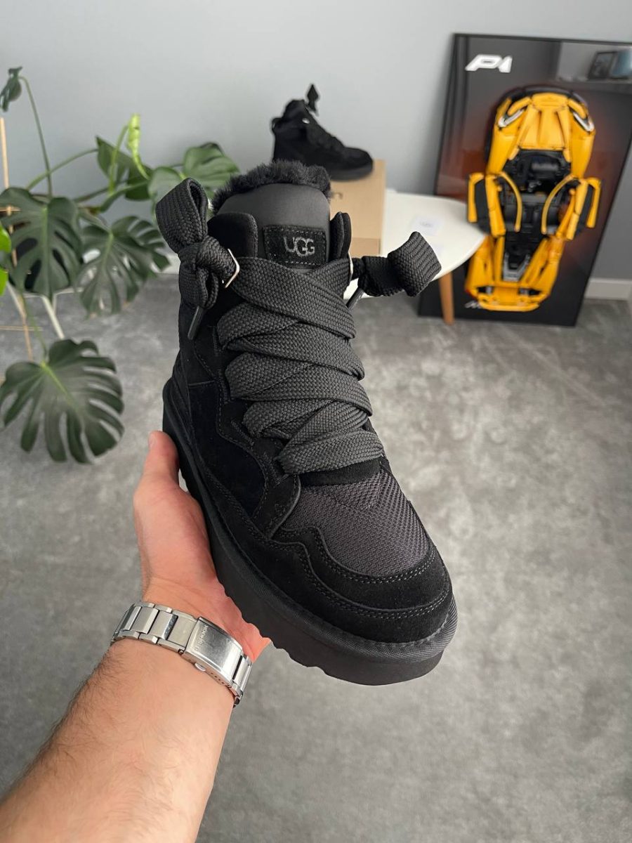 Ботинки UGG Highmel Black