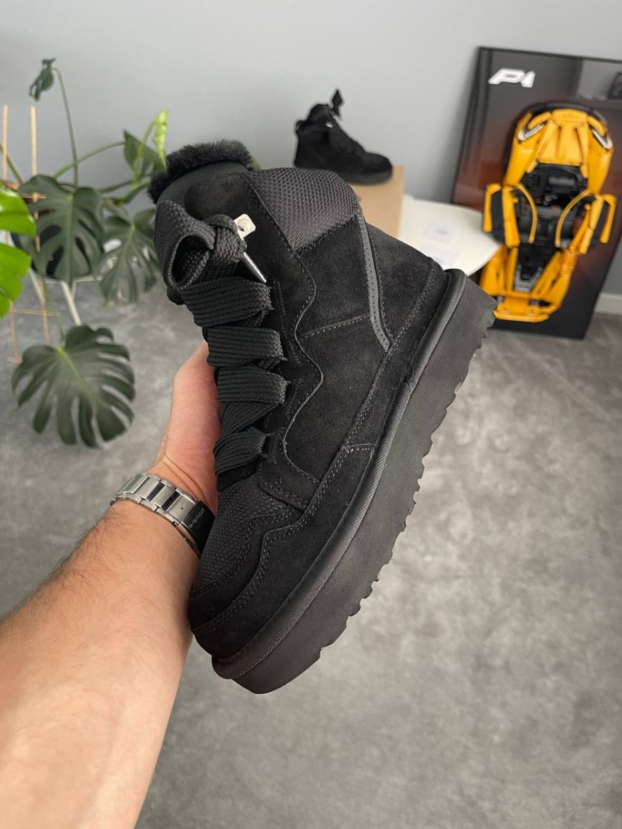 Ботинки UGG Highmel Black