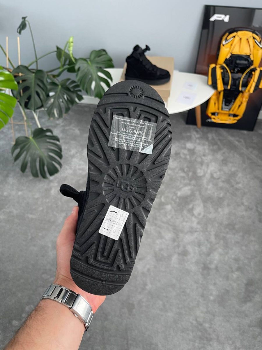 Ботинки UGG Highmel Black