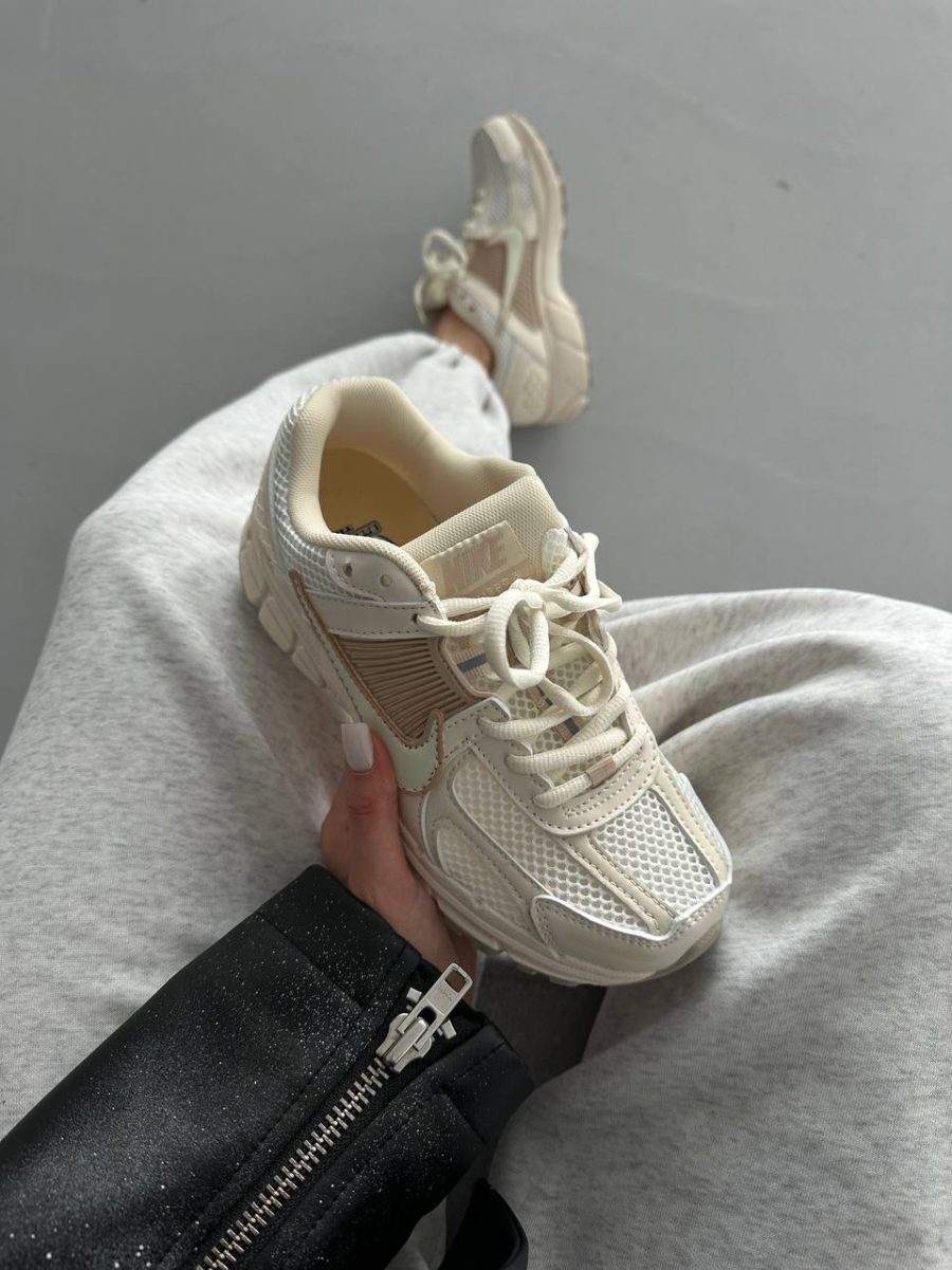 Кросівки Nike Air Zoom Vomero 5 Beige