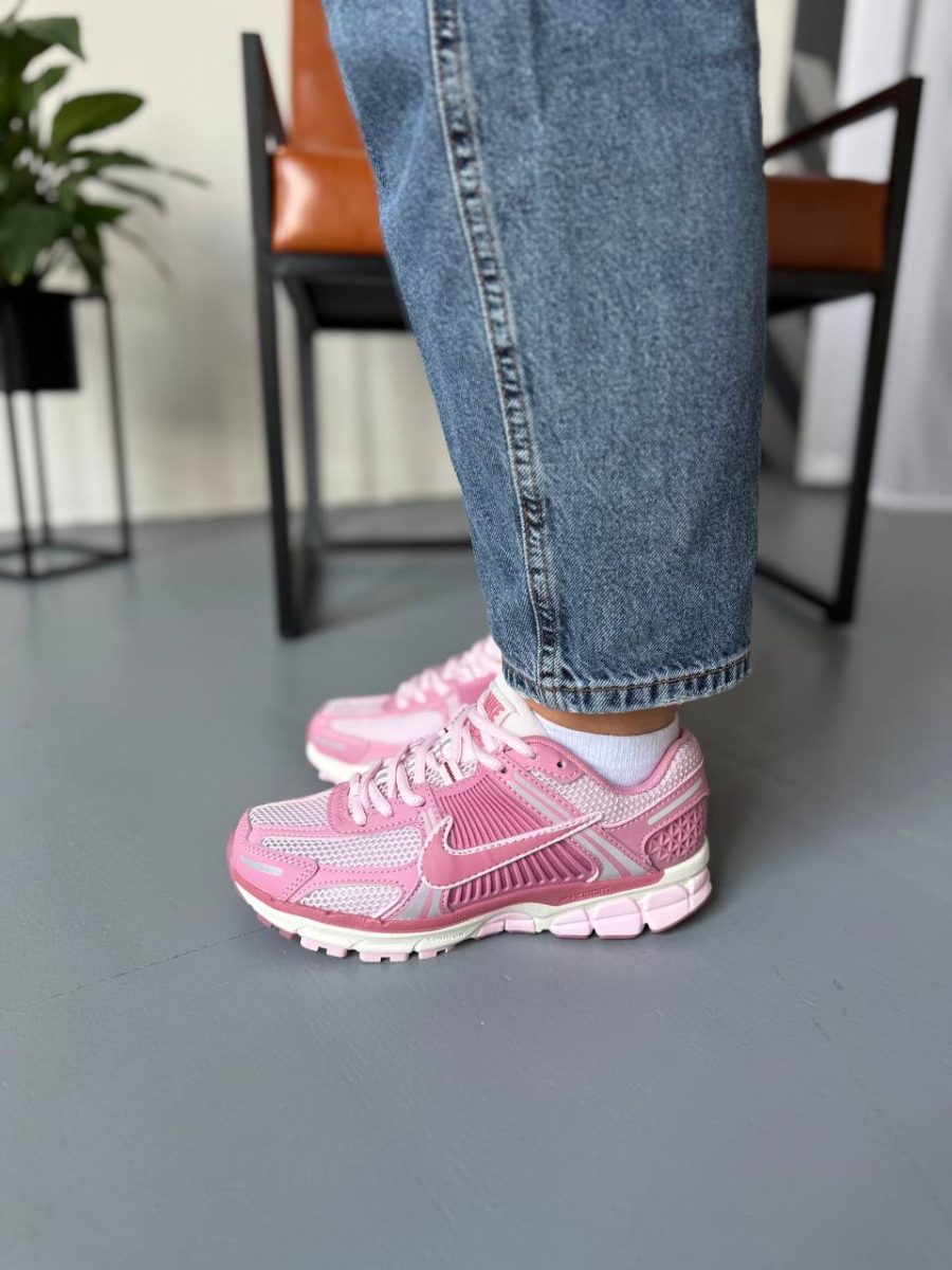 Кросівки Nike Air Zoom Vomero 5 Elemental Pink