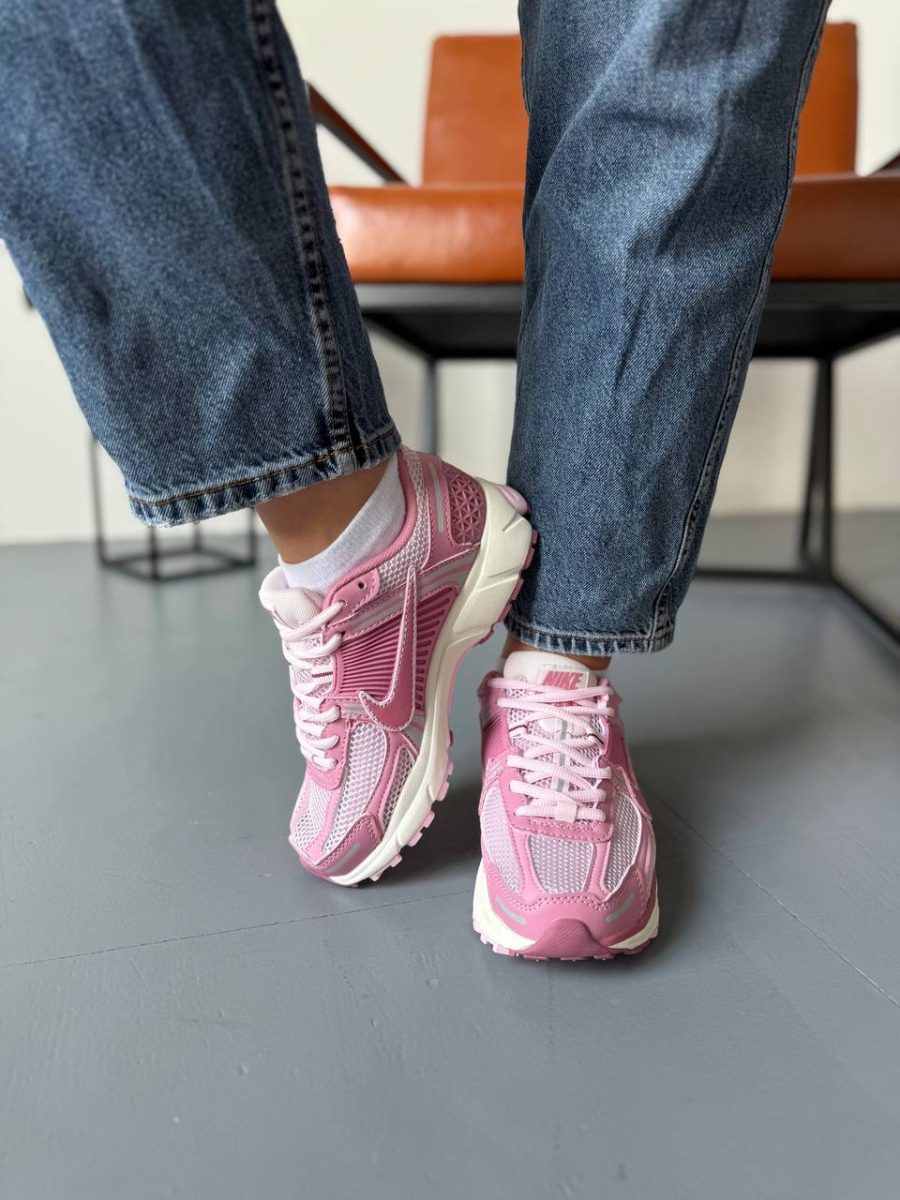 Кросівки Nike Air Zoom Vomero 5 Elemental Pink
