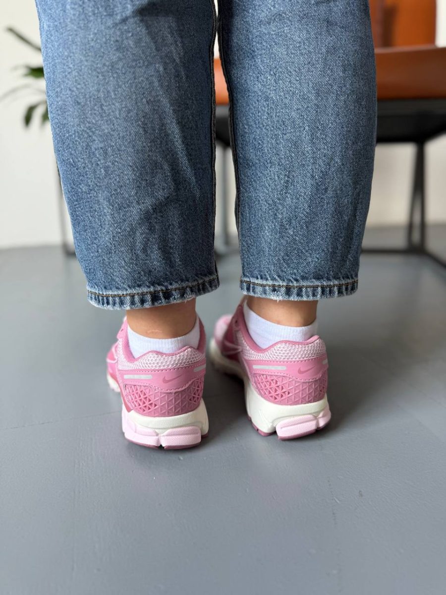 Кросівки Nike Air Zoom Vomero 5 Elemental Pink