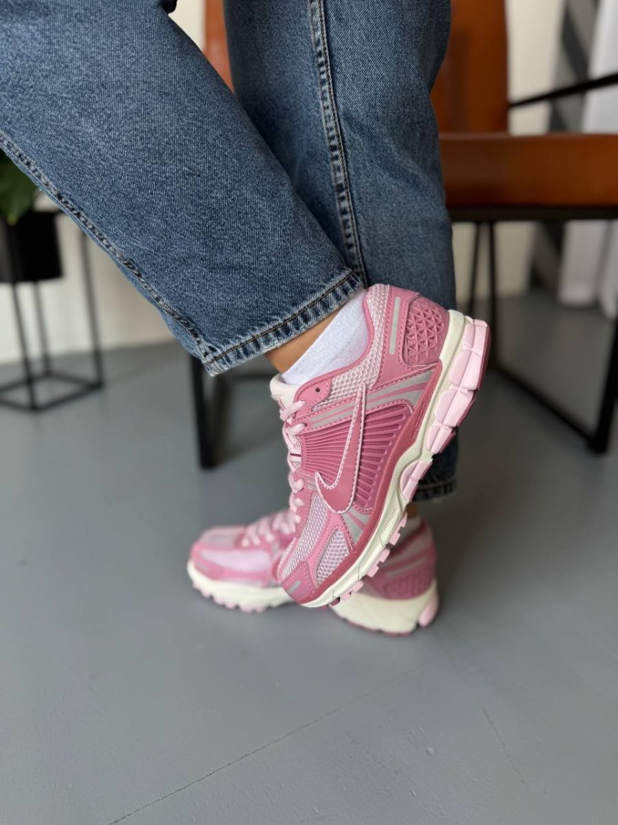 Кросівки Nike Air Zoom Vomero 5 Elemental Pink