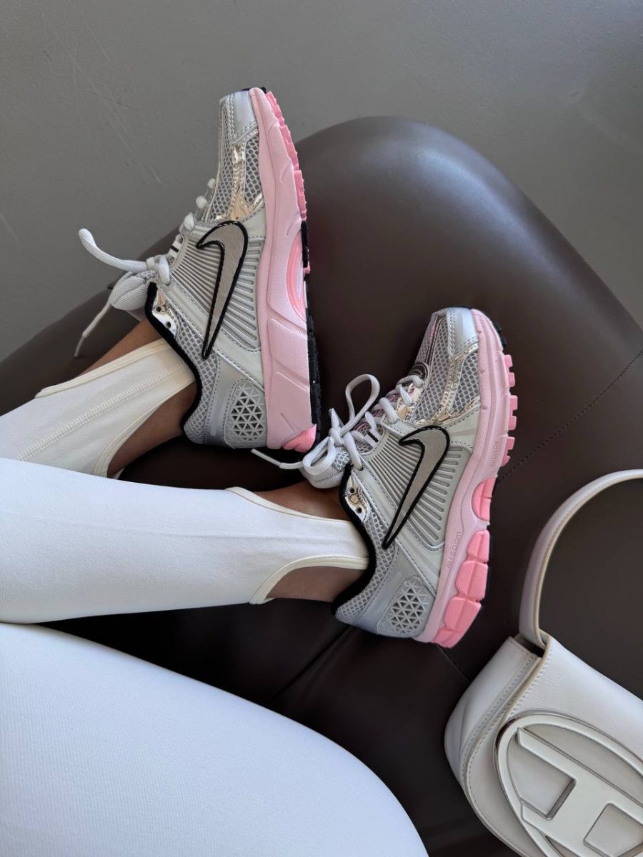 Кросівки Nike Air Zoom Vomero 5 Pink Foam