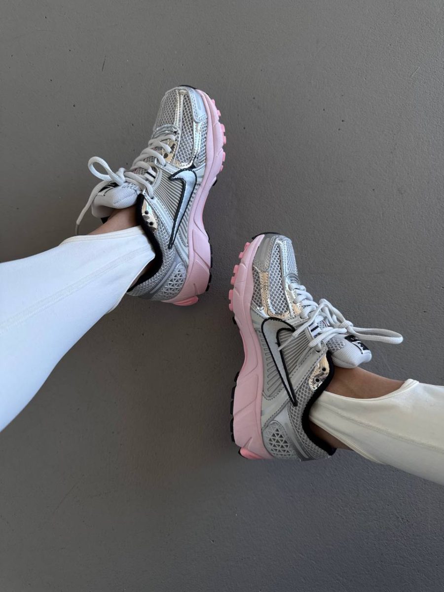 Кросівки Nike Air Zoom Vomero 5 Pink Foam