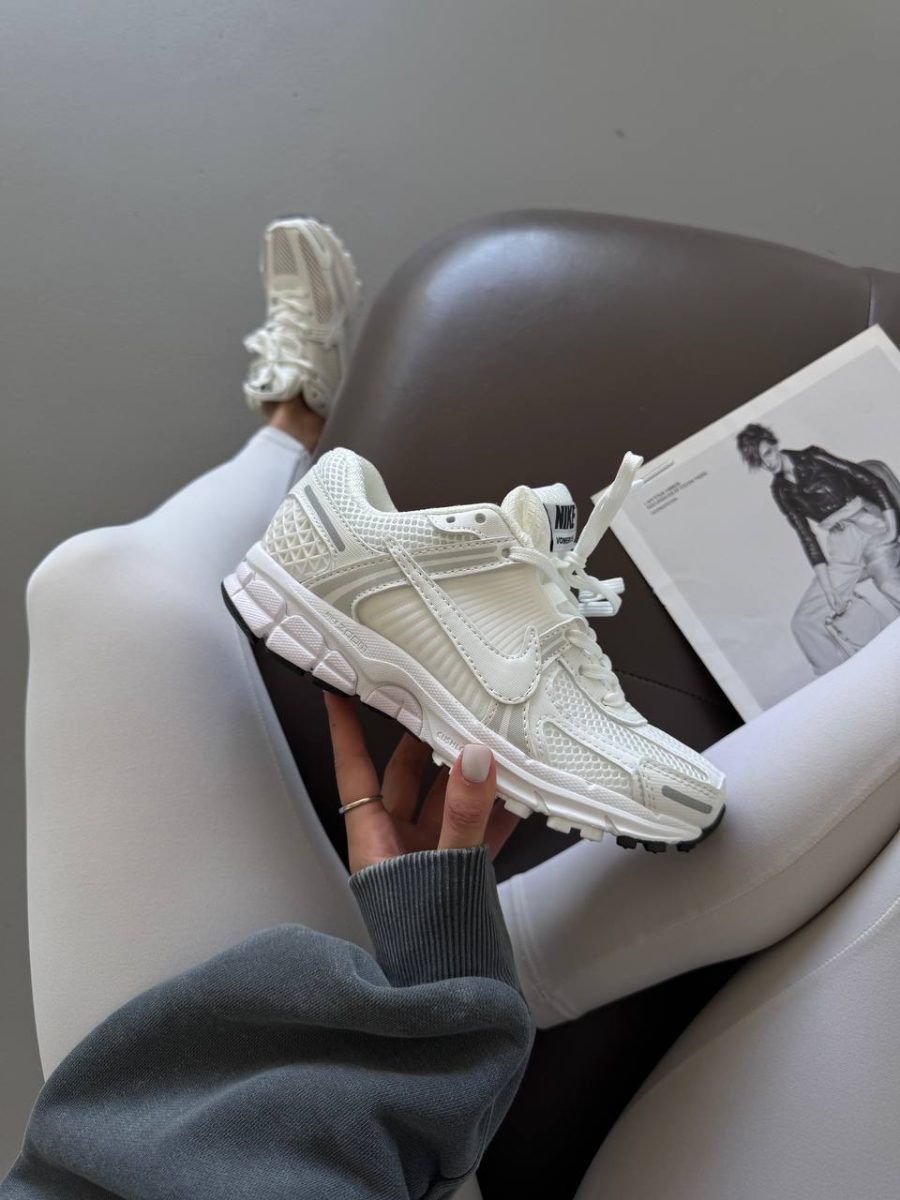 Кросівки Nike Air Zoom Vomero 5 Vast Grey