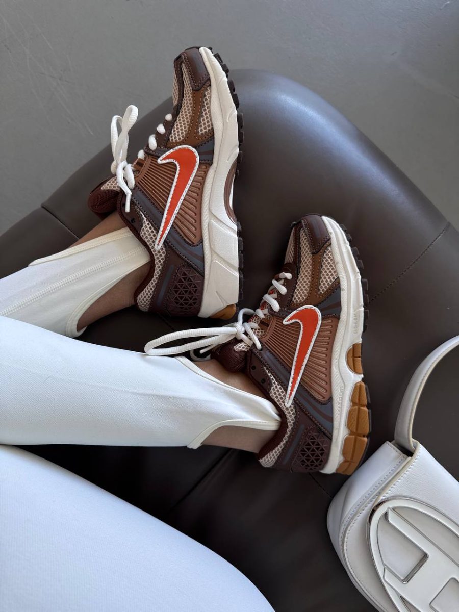 Кросівки Nike Air Zoom Vomero 5 Wheat Grass