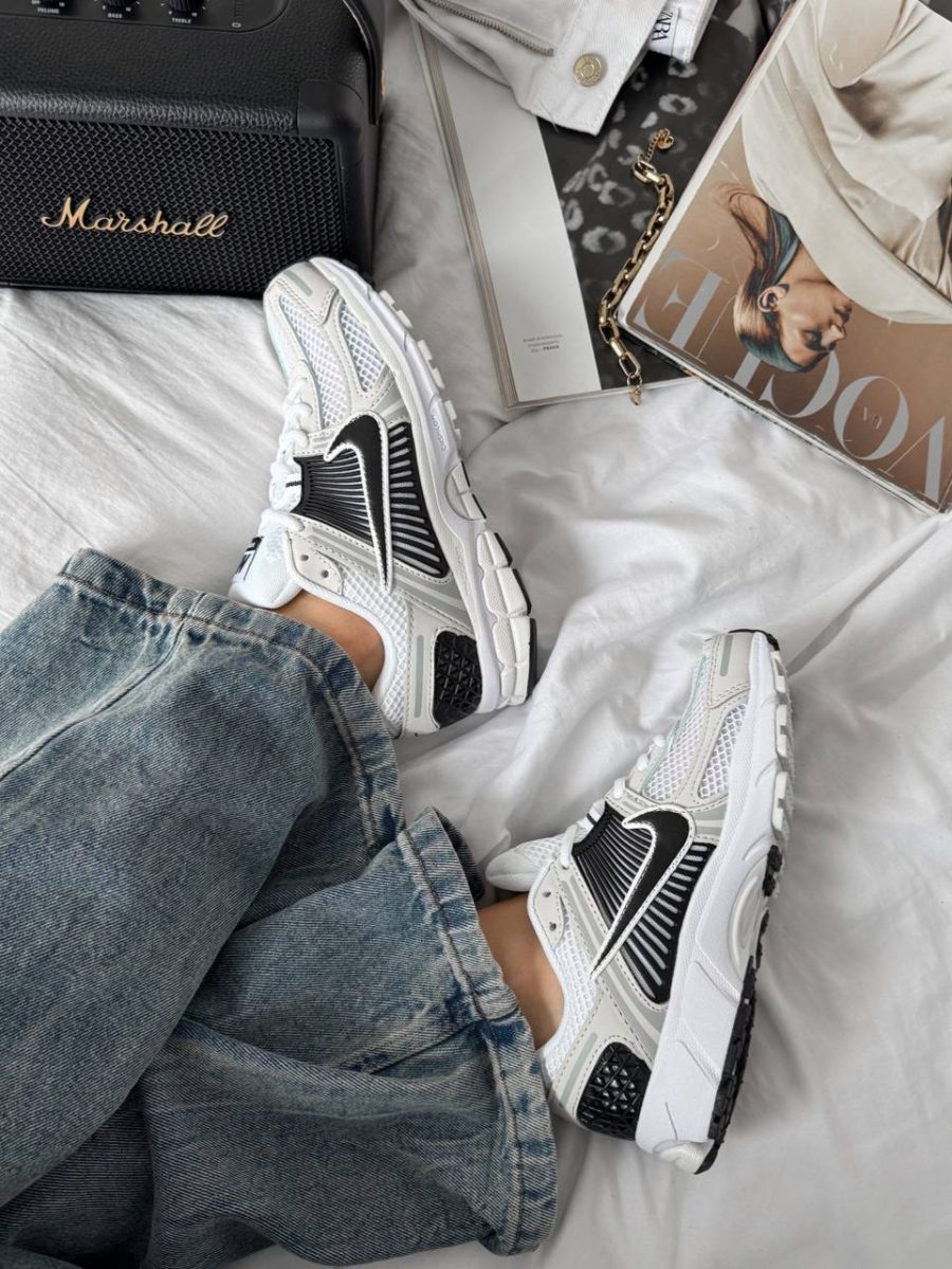 Кросівки Nike Air Zoom Vomero 5 White Black