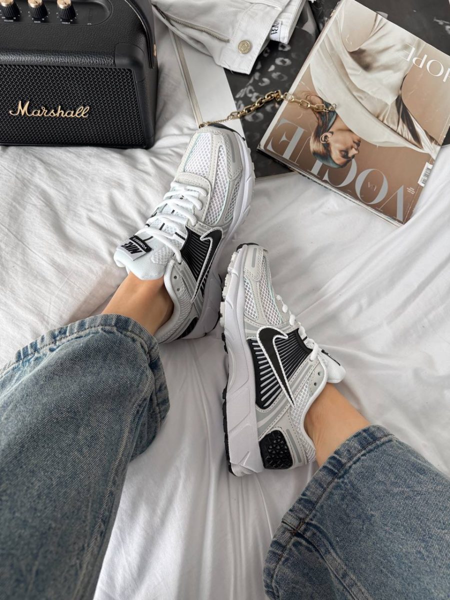 Кросівки Nike Air Zoom Vomero 5 White Black