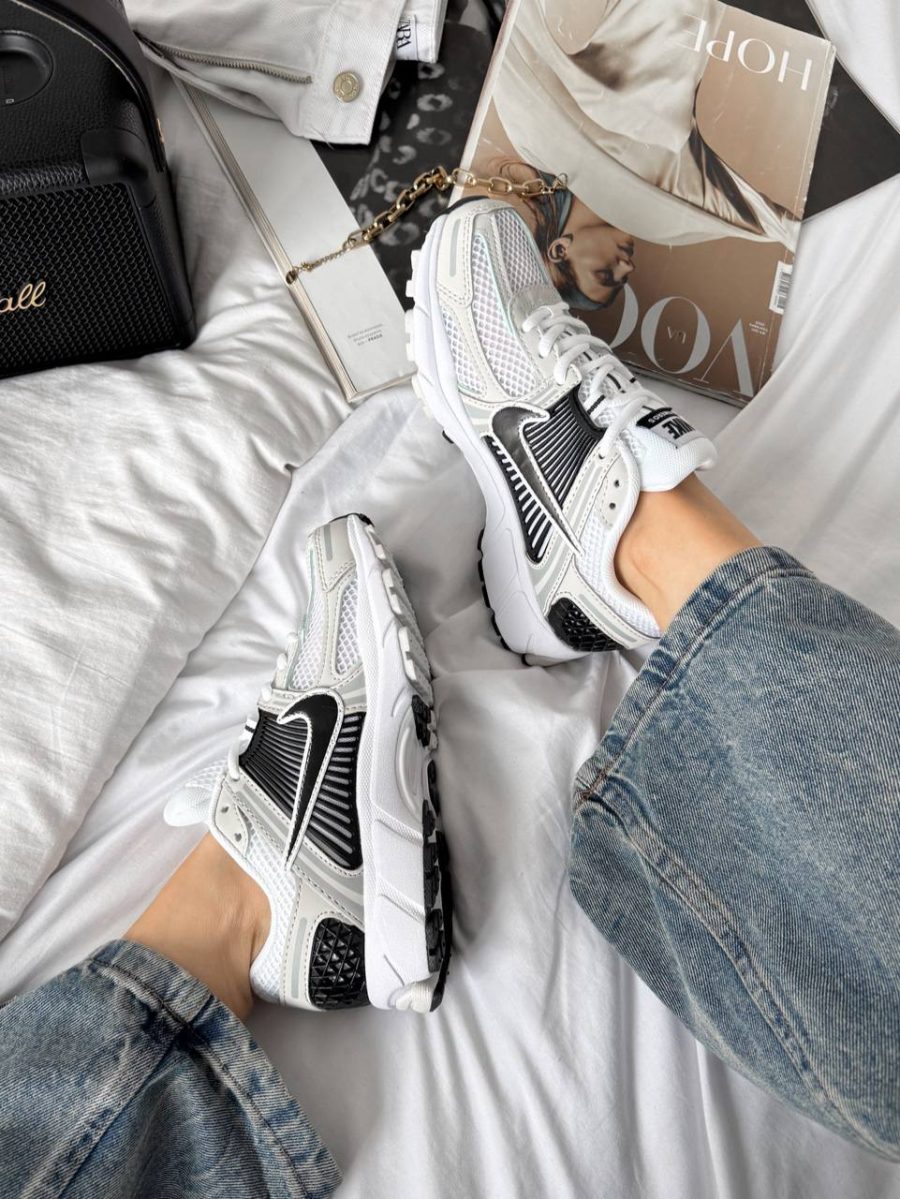 Кросівки Nike Air Zoom Vomero 5 White Black