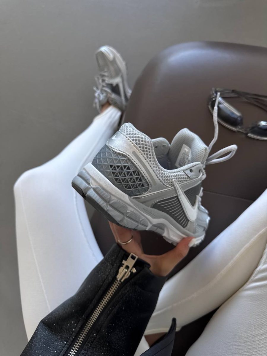 Кросівки Nike Air Zoom Vomero 5 Wolf Grey