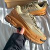 Кросівки Nike Air Zoom Vomero Roam Flax