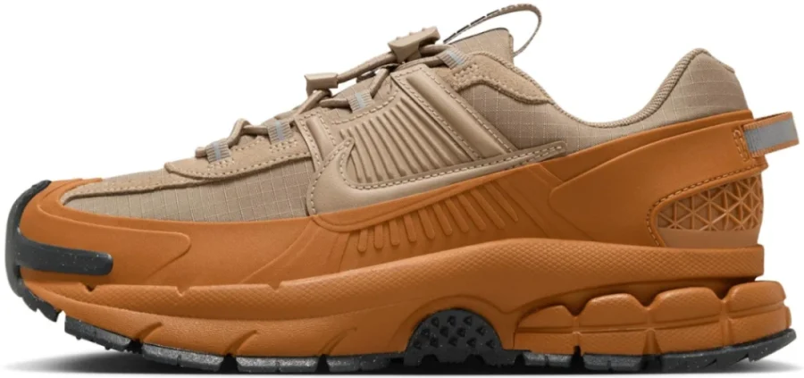 Кросівки Nike Air Zoom Vomero Roam Flax