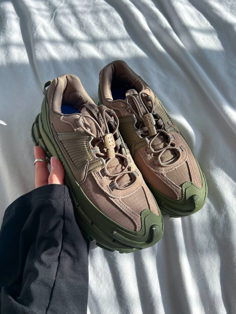 Кросівки Nike Air Zoom Vomero Roam Mink Brown Medium Olive